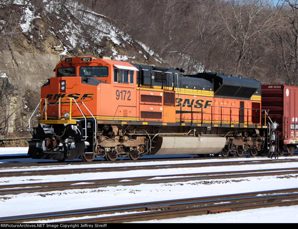 BNSF 9172